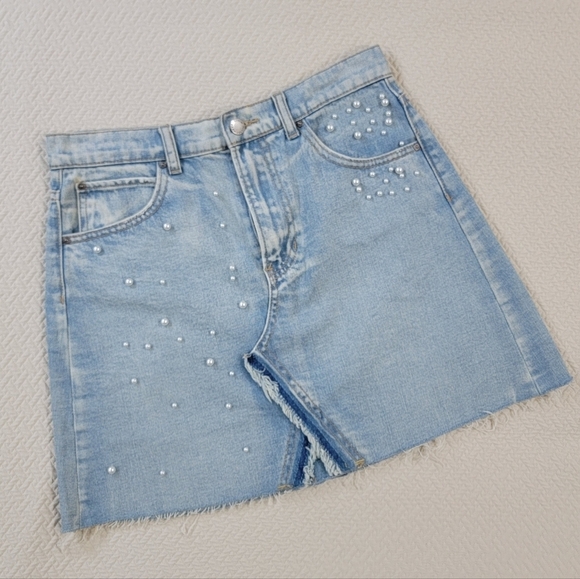 Velvet Heart Pearl Embellished Denim Skirt Distressed Frayed Hem Size 25 Boho - Picture 3 of 16